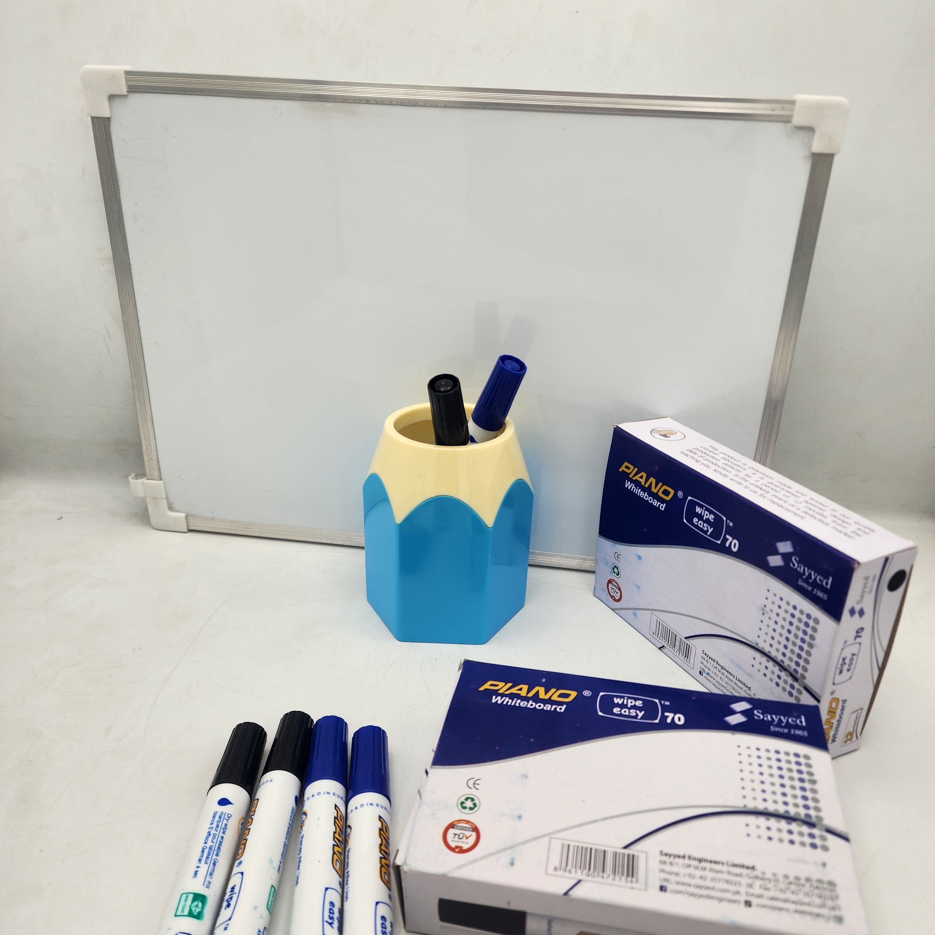 PIANO Whiteboard Markers