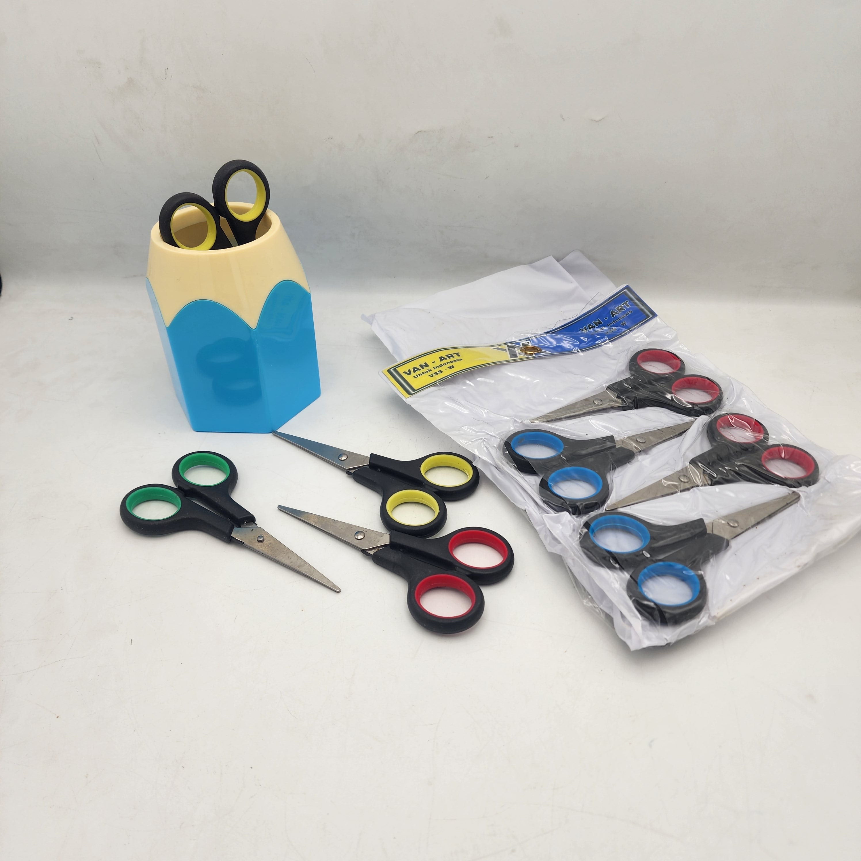 Student Scissor 5" CN VAN ART