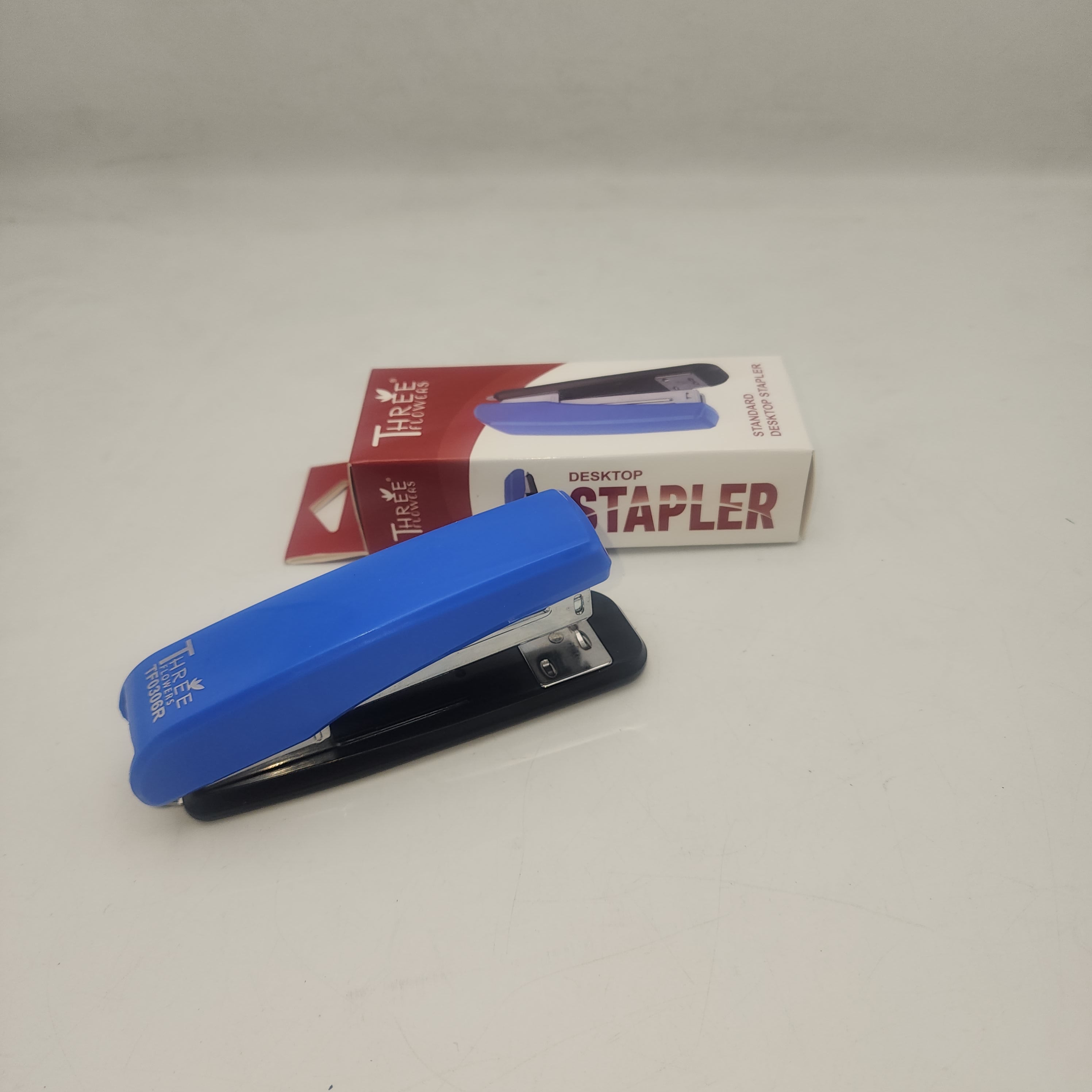 Desktop STAPLER Standard Quality  TF0306R