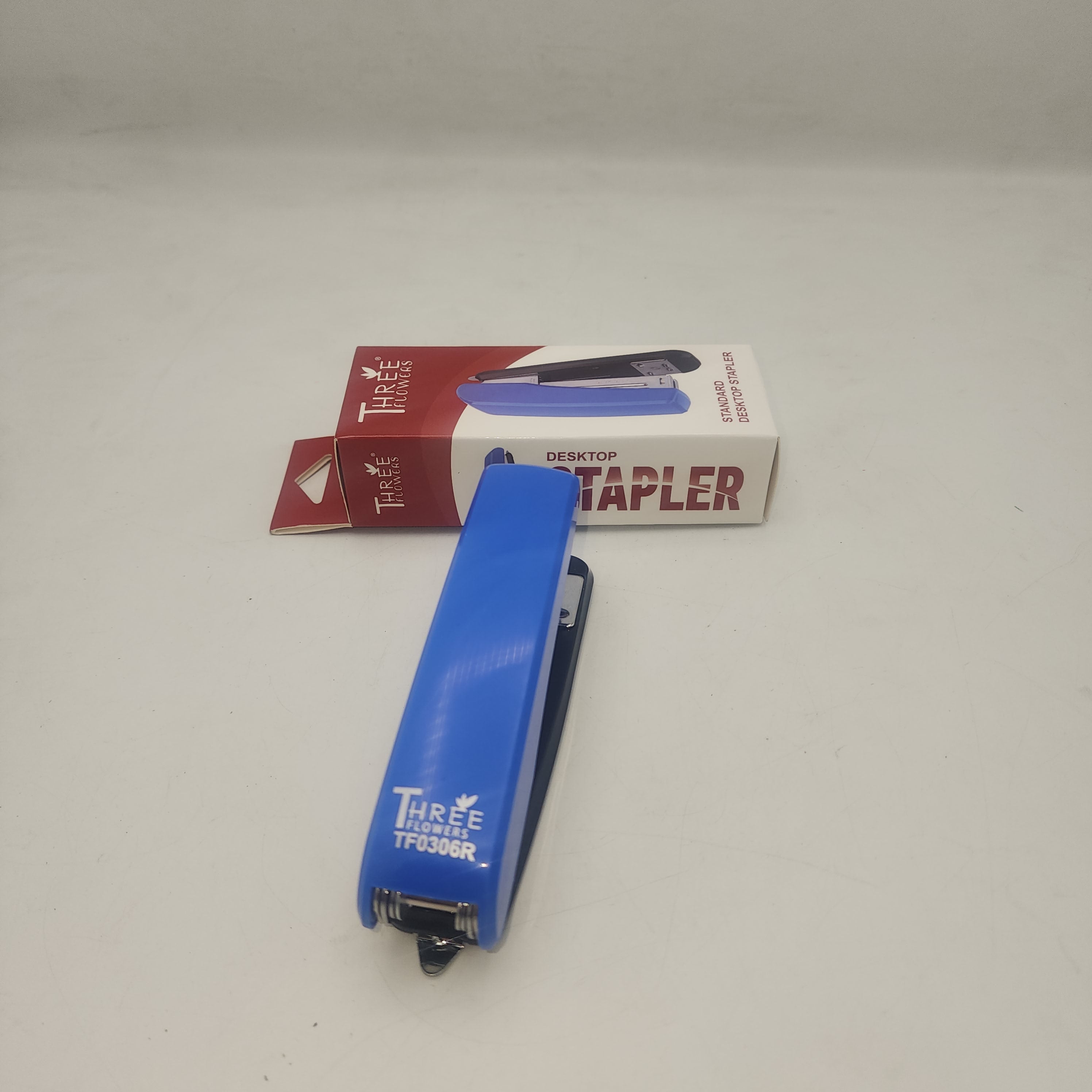 Desktop STAPLER Standard Quality  TF0306R