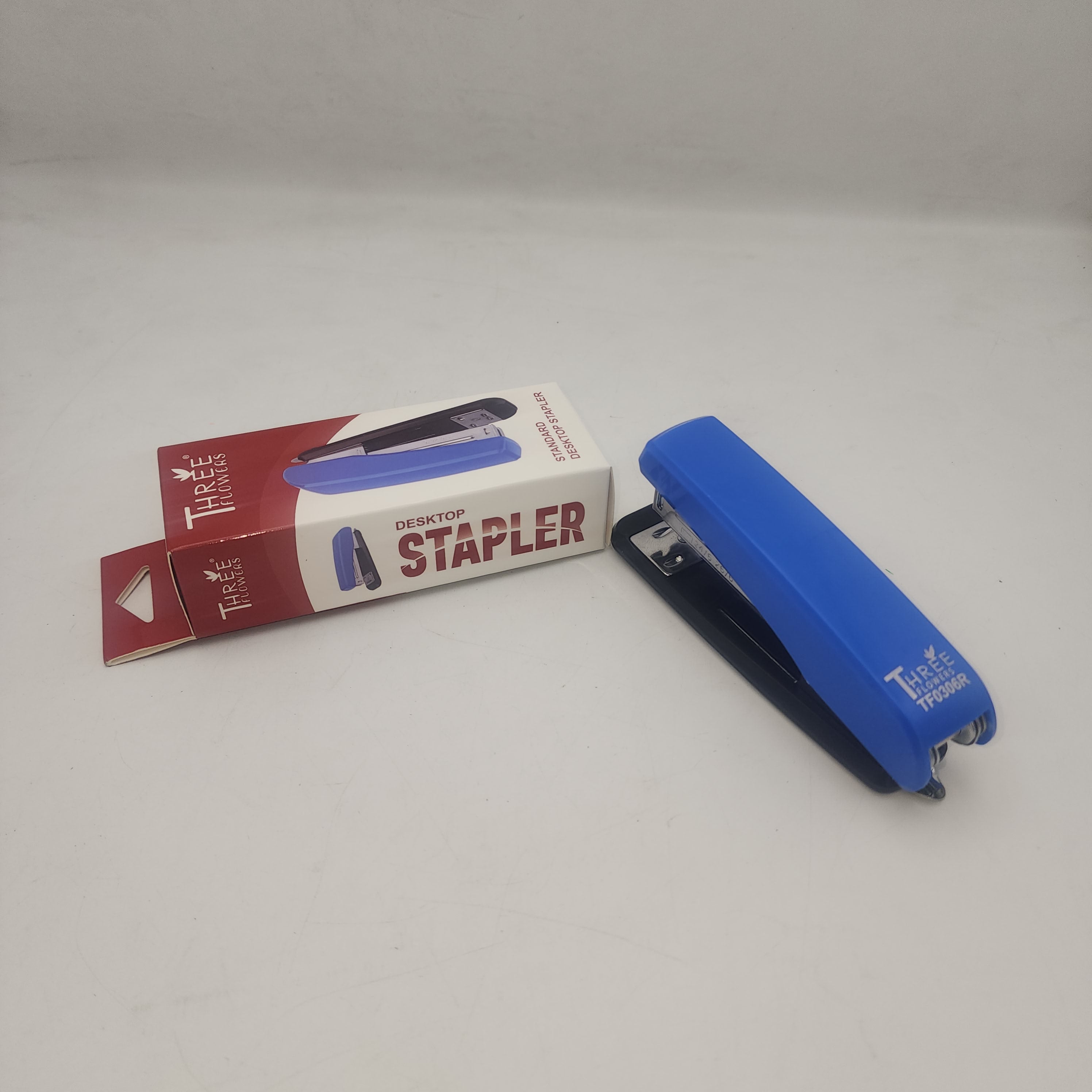 Desktop STAPLER Standard Quality  TF0306R