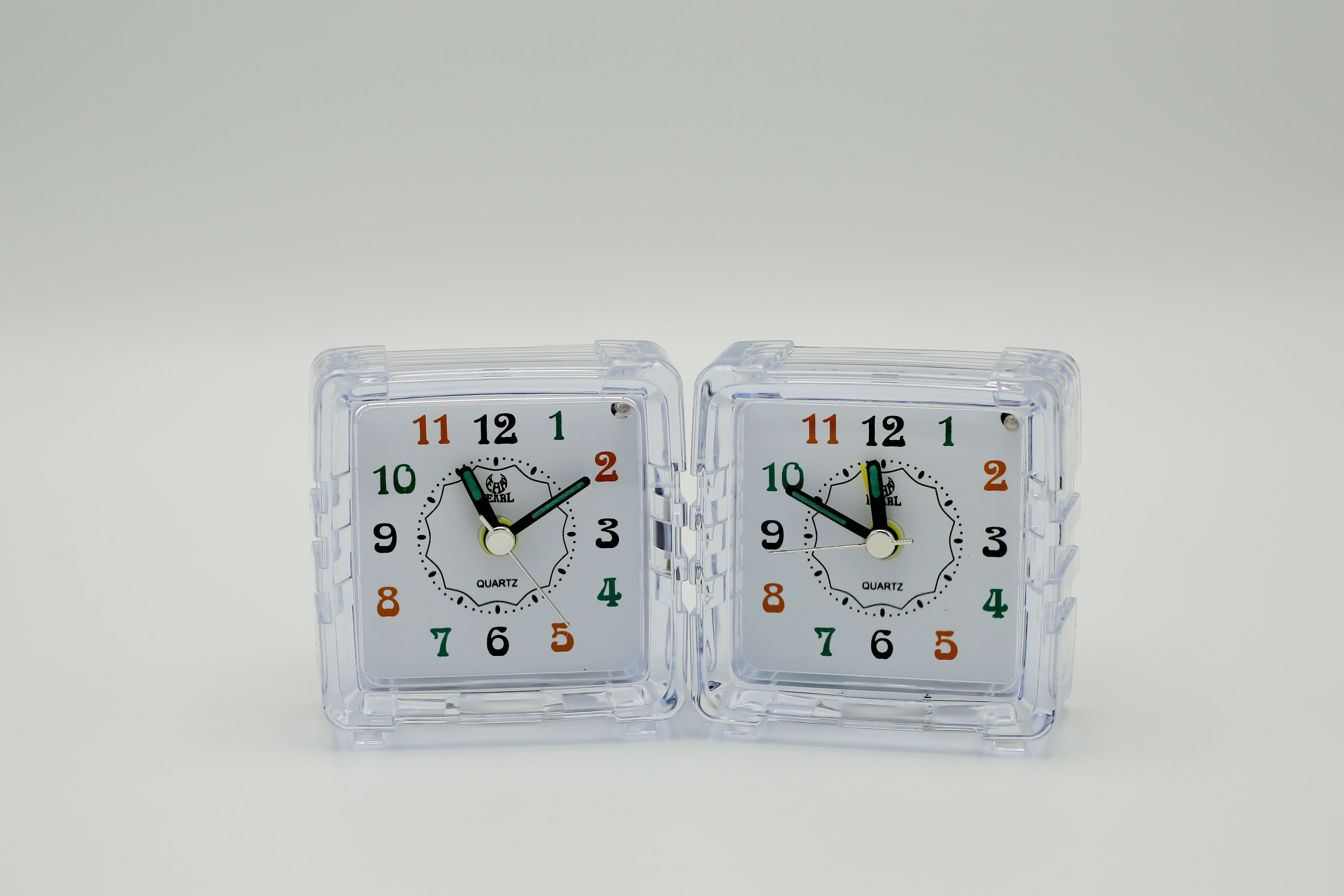 DK Travelling Alarm Clock