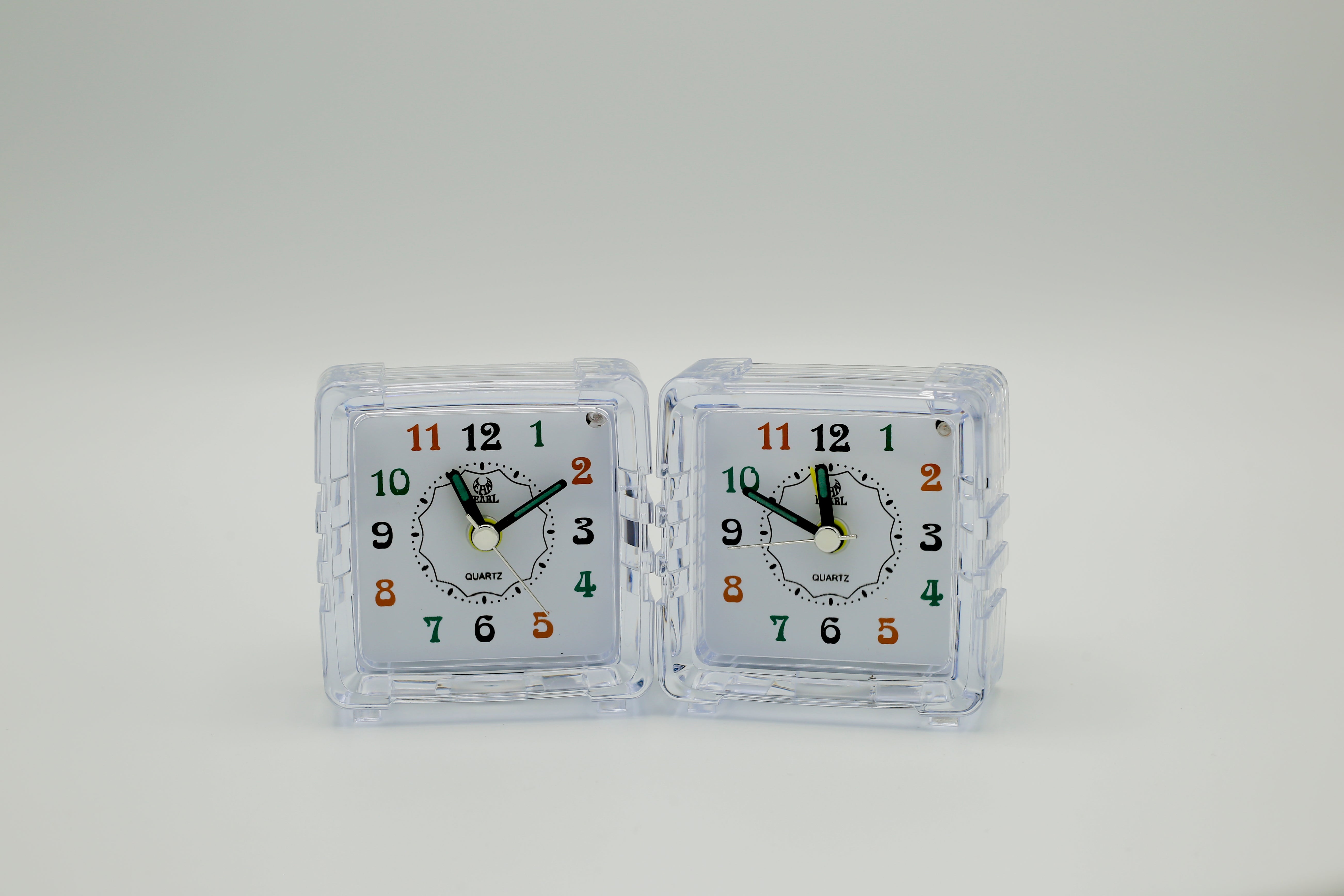 DK Travelling Alarm Clock
