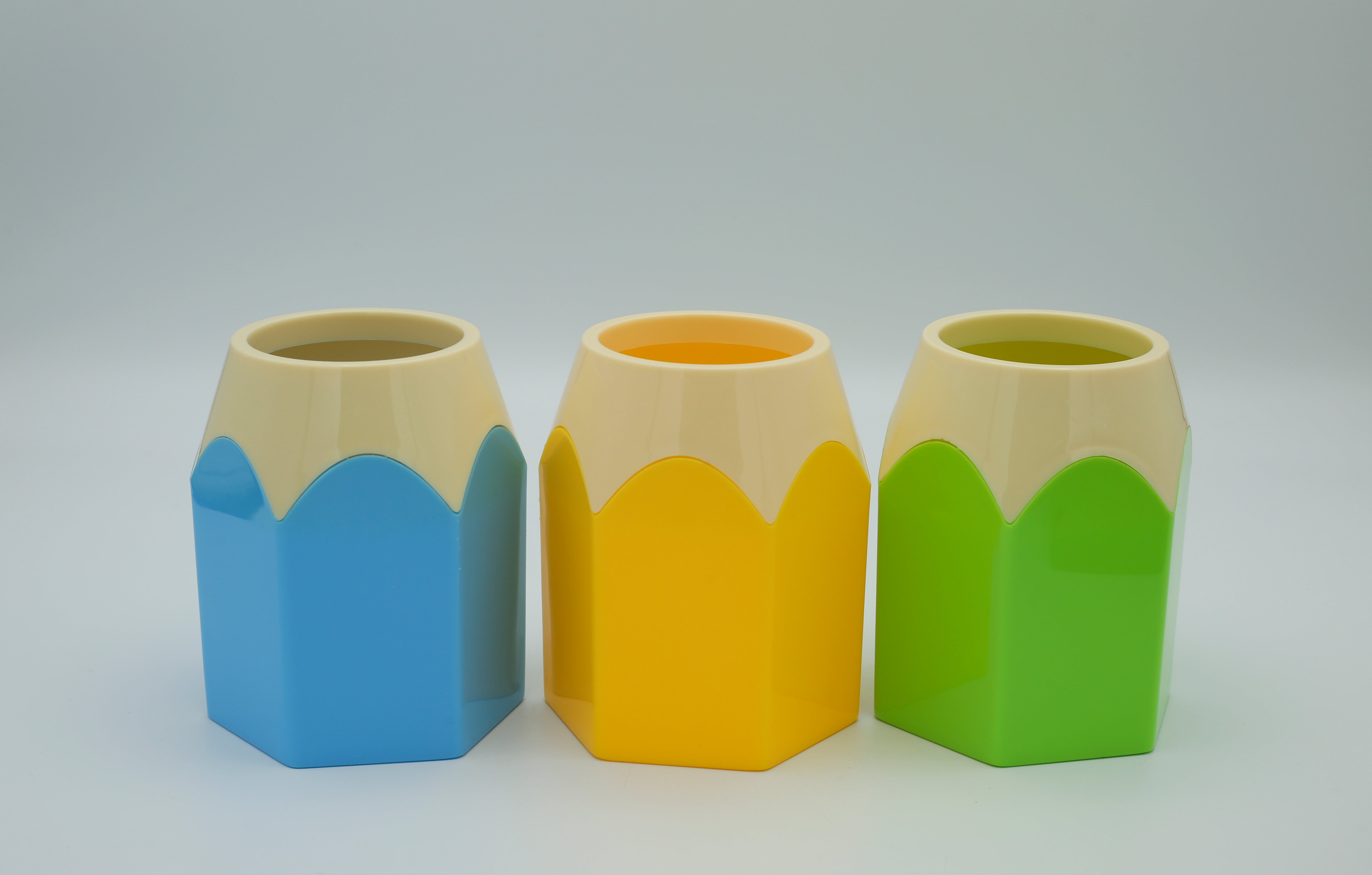 Pen Holder 6005