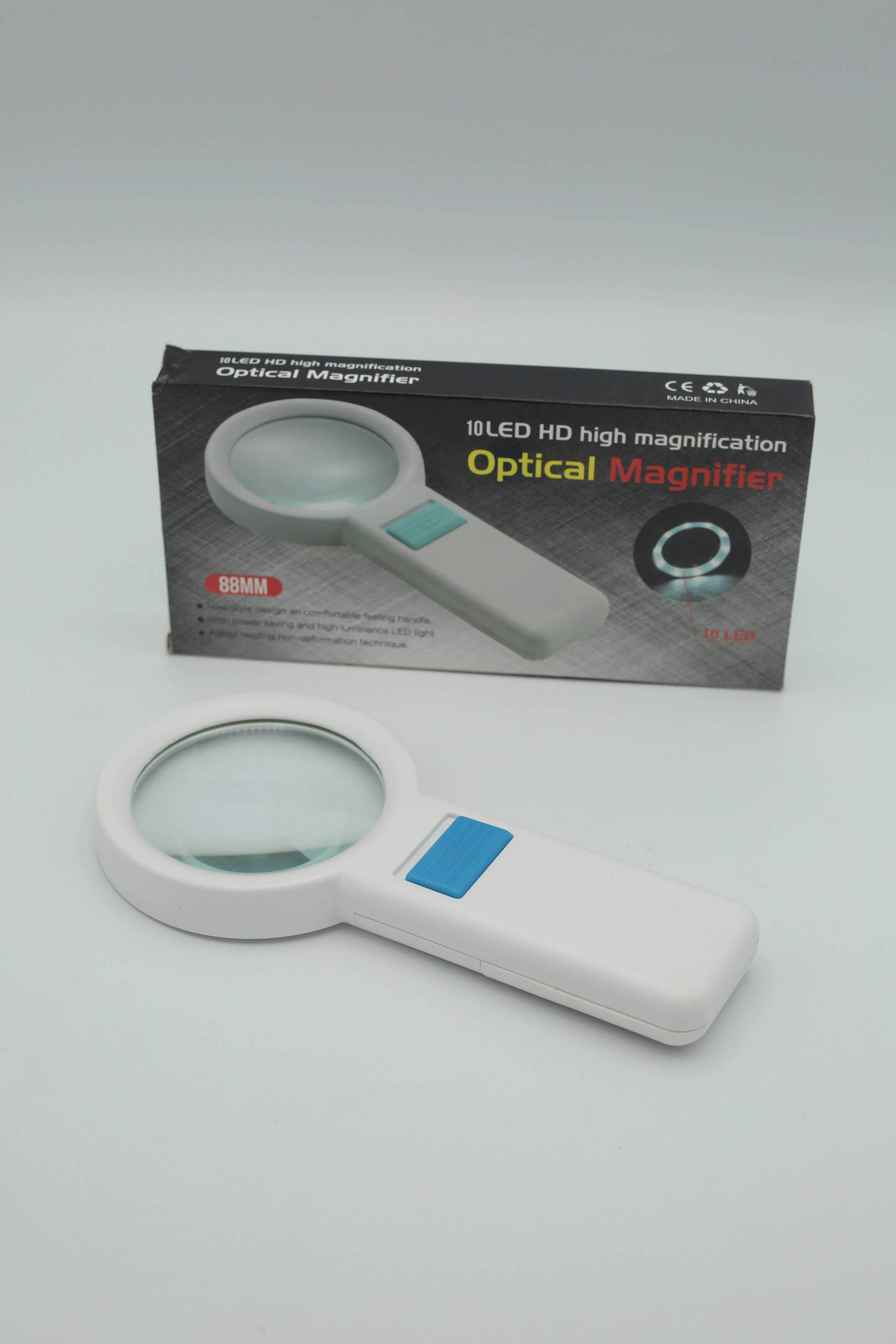 Magnifying Glass with LED 88MM DT-7672