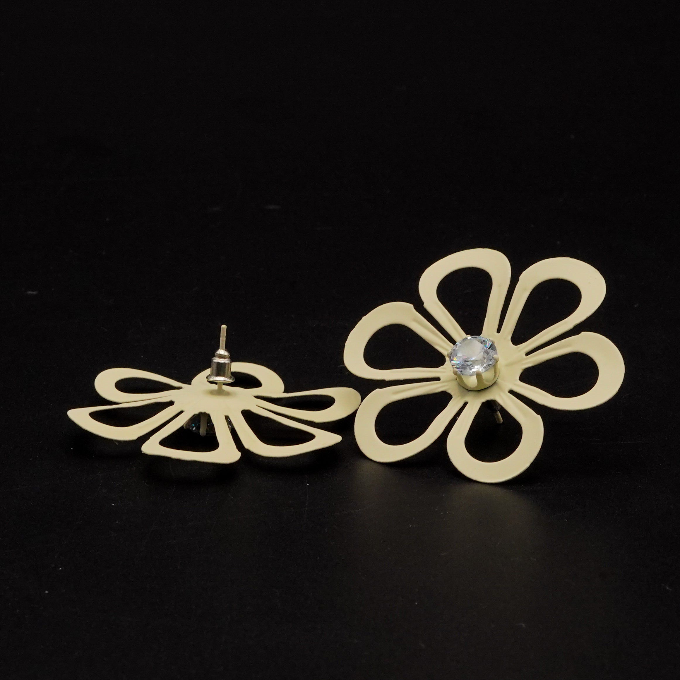 Flower Beautiful Colour Earrings E-37