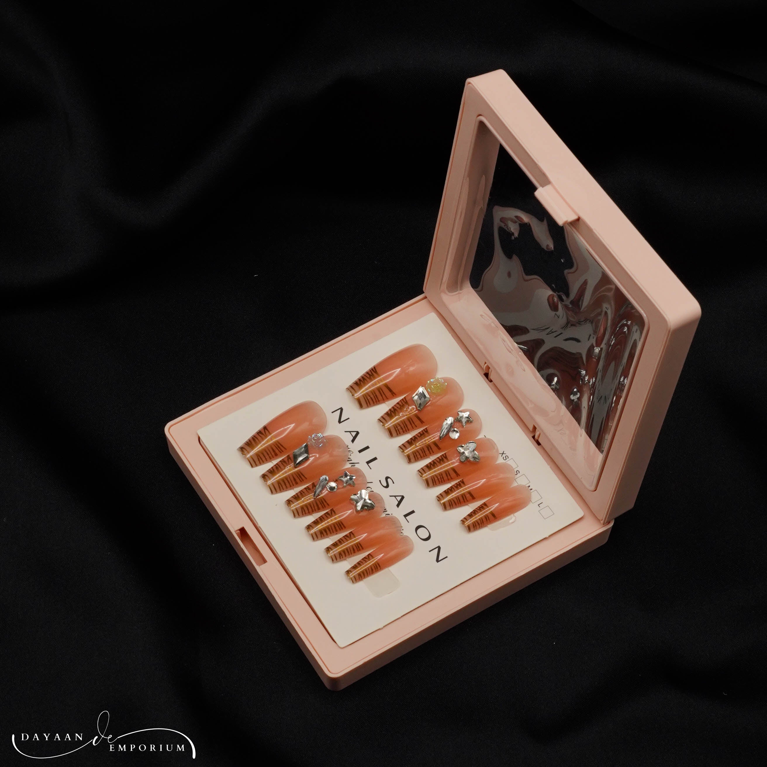 Nails Cometics Fancy Nails 12 D-10