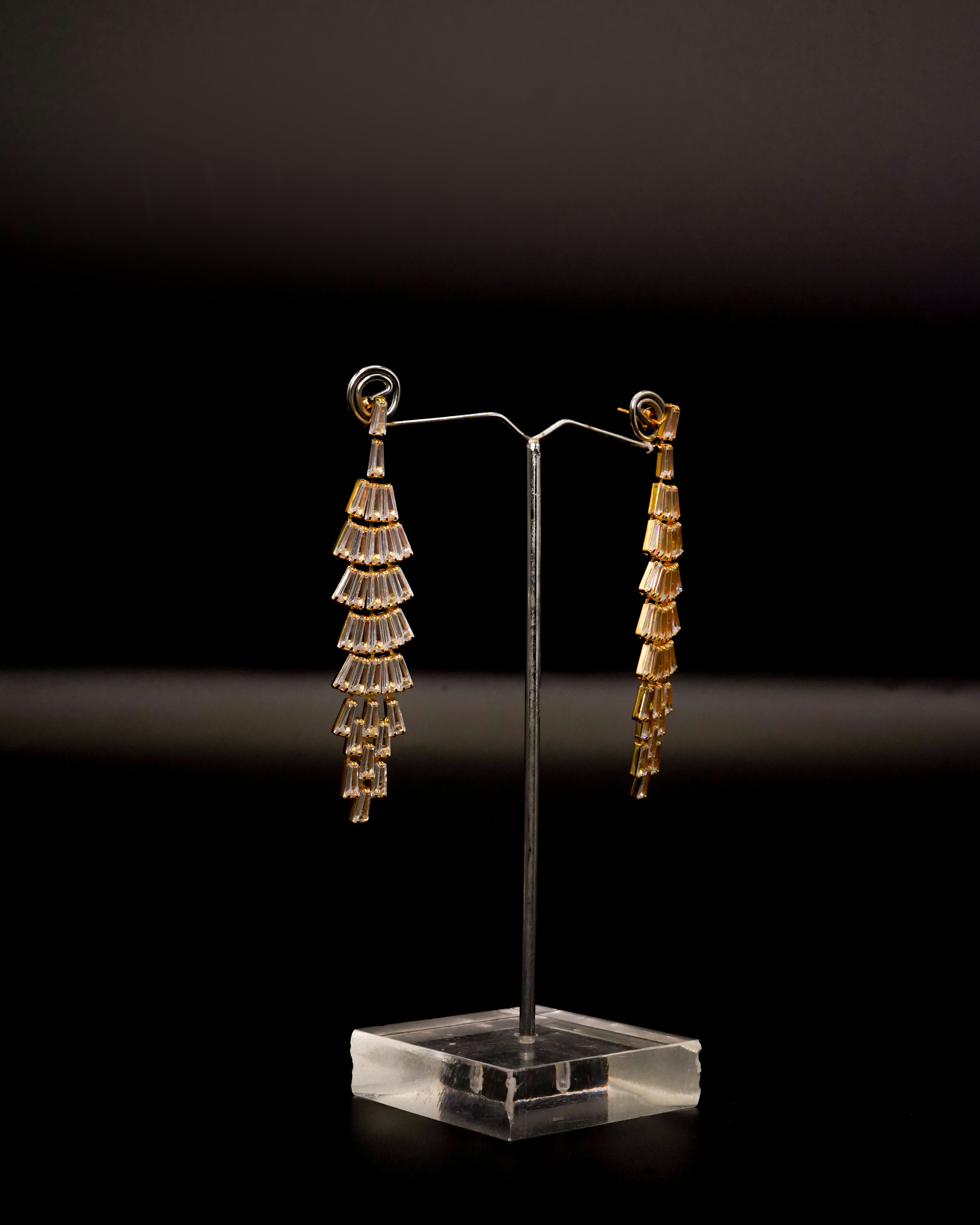 Earrings E-1