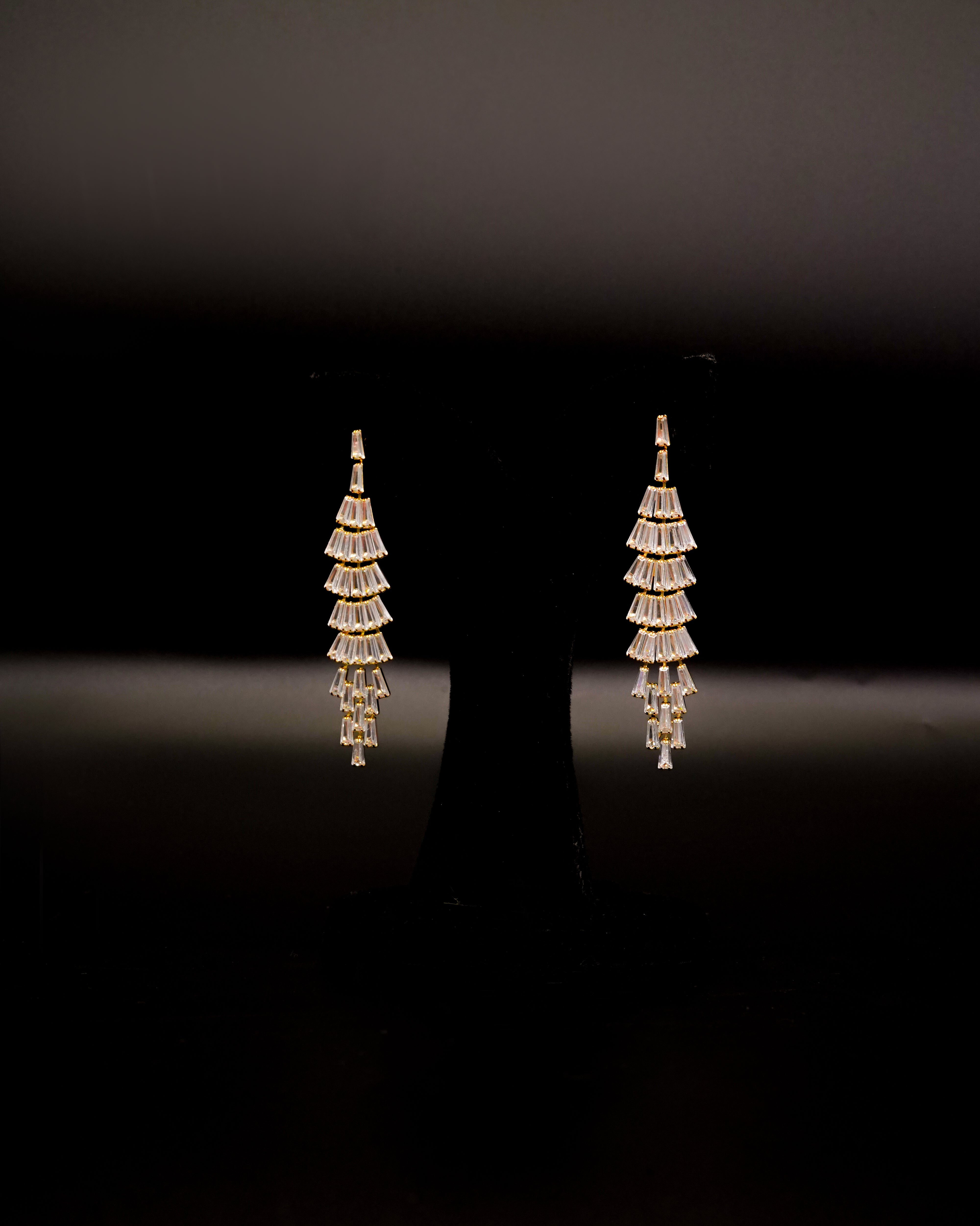 Earrings E-1