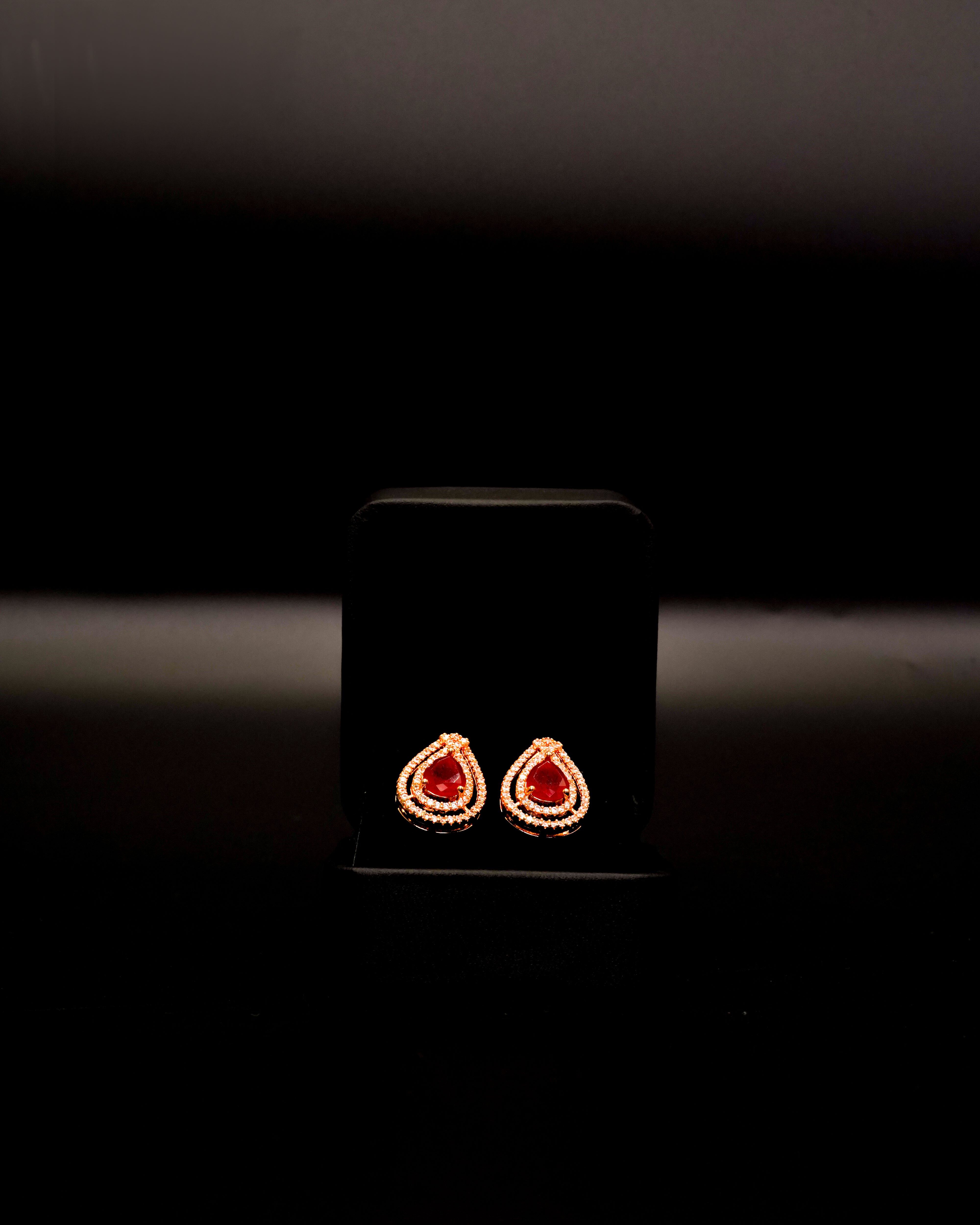 Majesty Stud Earrings E-5
