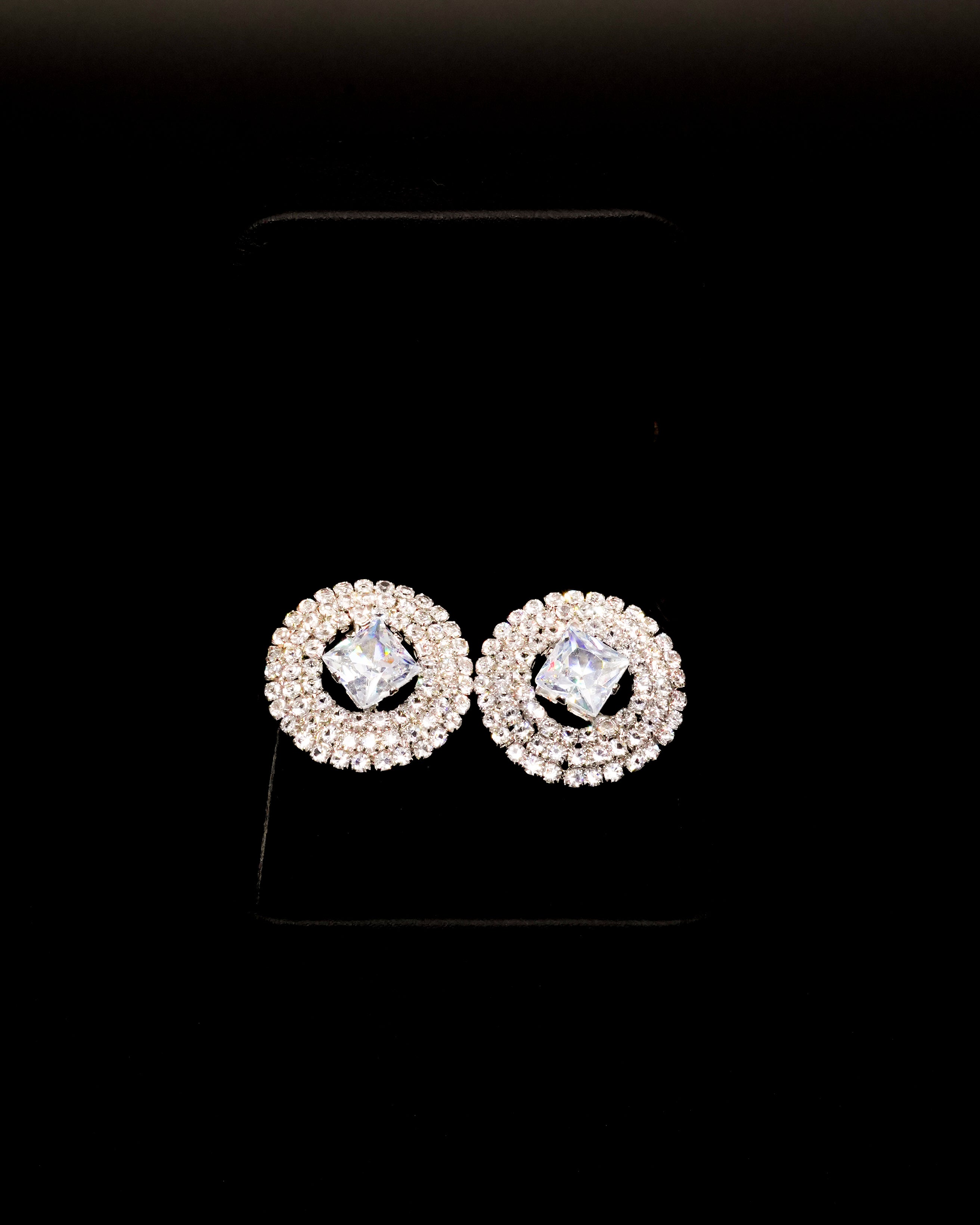 Stud Design Earrings E-10