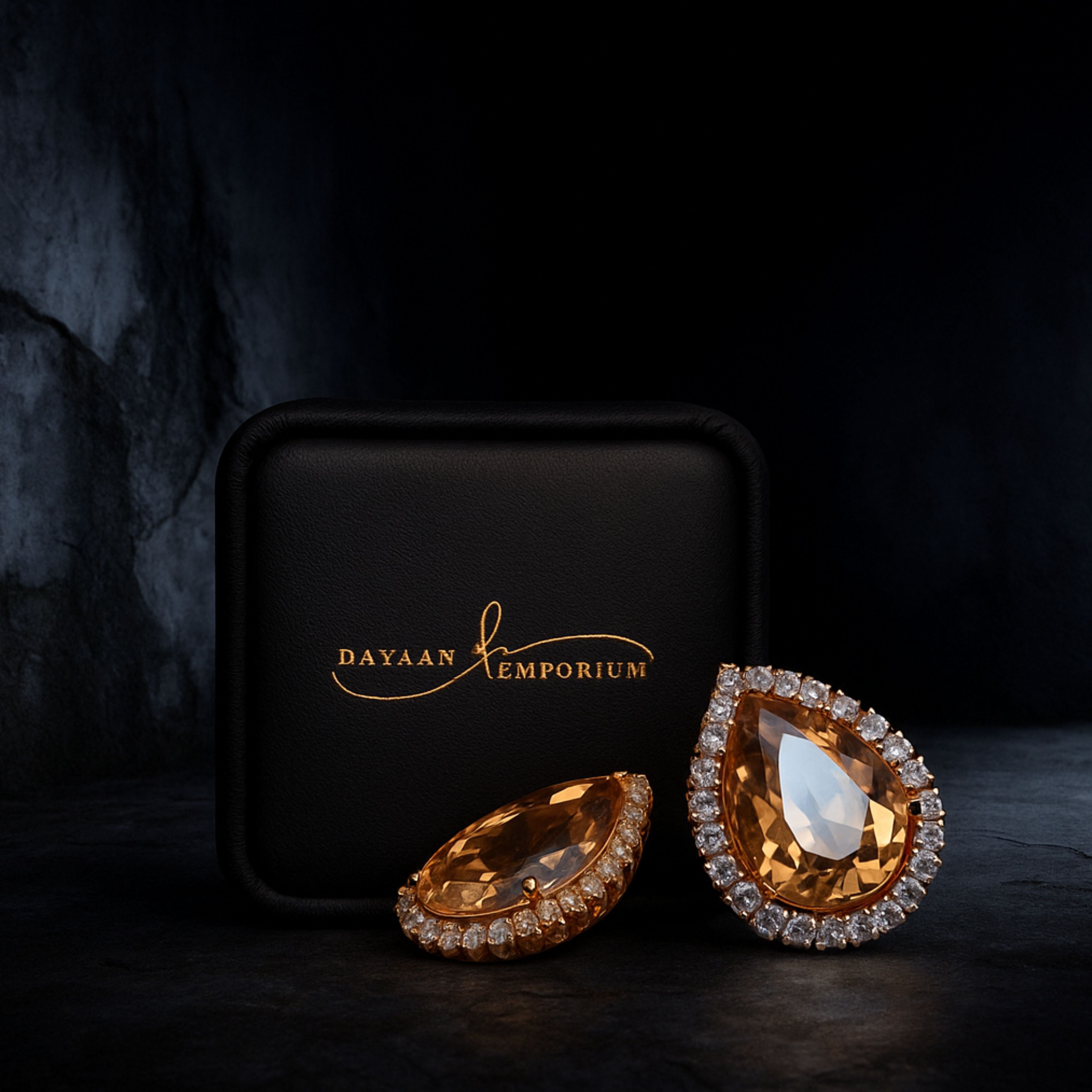 Majesty Stud Earrings E-18